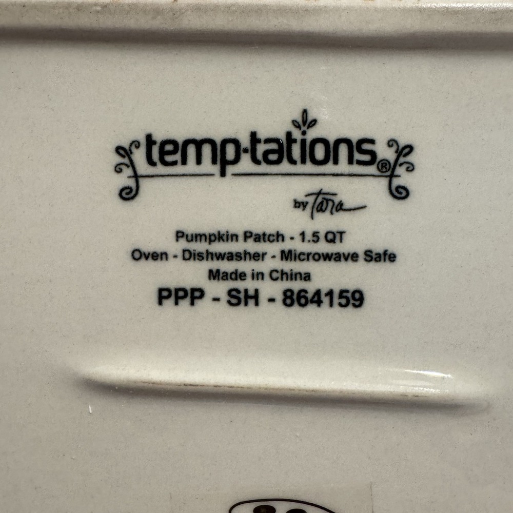 Temp-Tations Loaf Pan Pumpkin Patch- 1.5 QT Oven & Dishwasher Safe - Picture 6 of 7